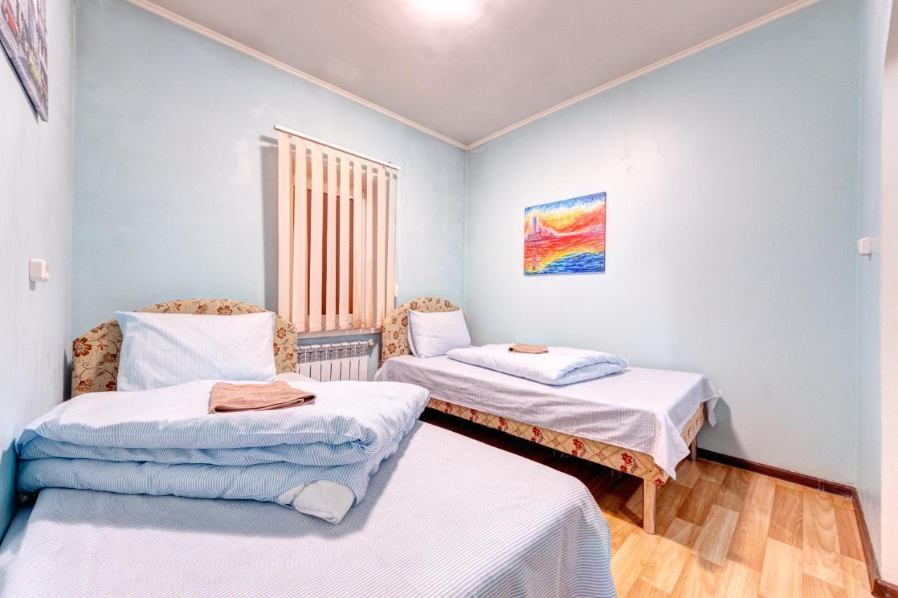 Hotel Zvezda Kiev Exteriör bild